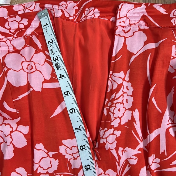 NWOT SONG OF STYLE Zahir Ruffle Satin Floral Print Skirt - Red Dahlia - Small - Picture 11 of 13